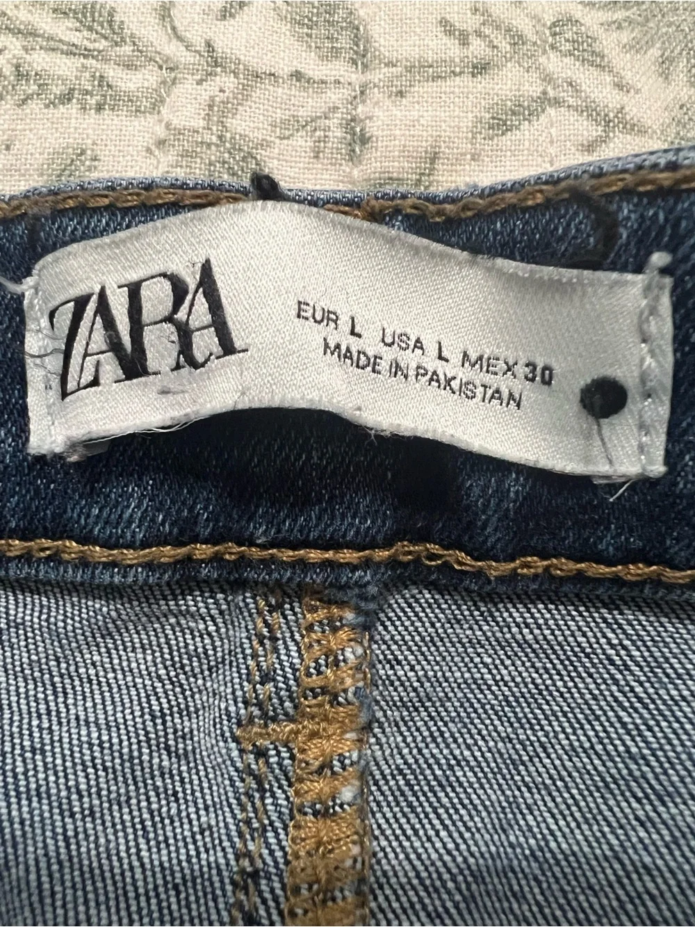 Zara Large Stretch Blue Denim Skirt